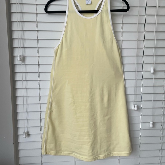 TNA Bedford dress in  yellow - Picture 1 of 7